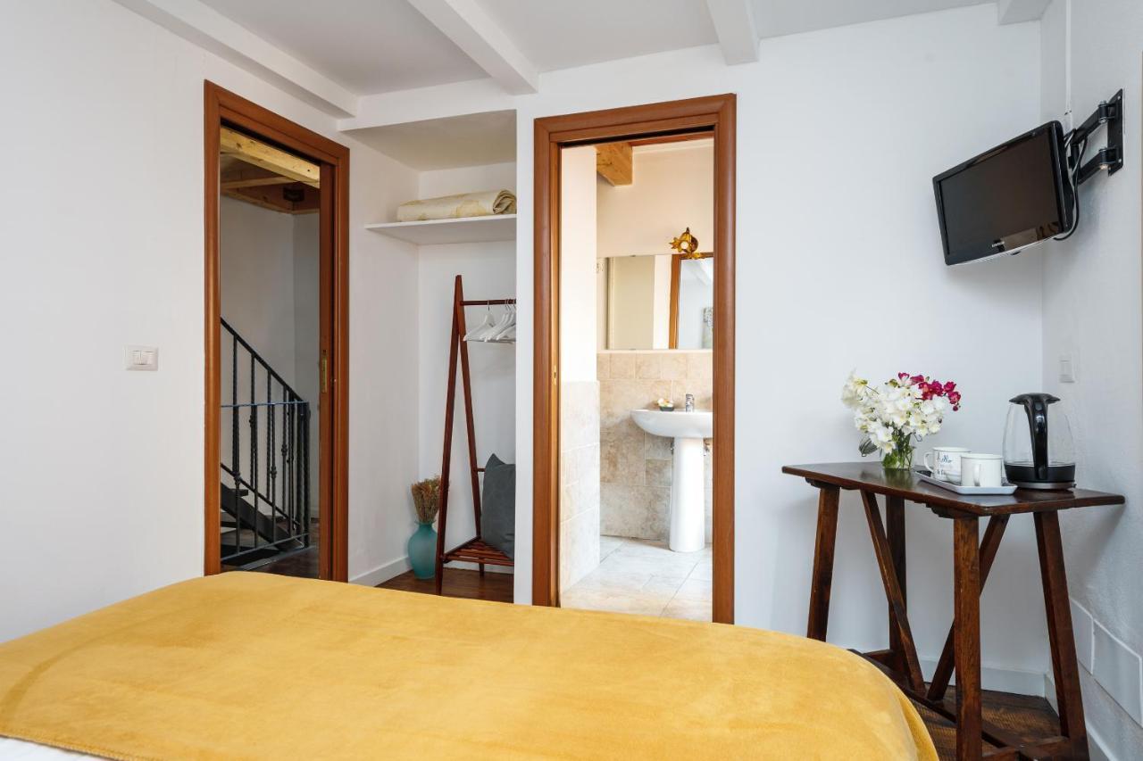 B&B La Corte San Francesco Bari Extérieur photo
